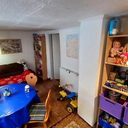 Familienfreundliches Ferienhaus Mit 3 Schlafzimmern Oldisleben Ngoại thất bức ảnh