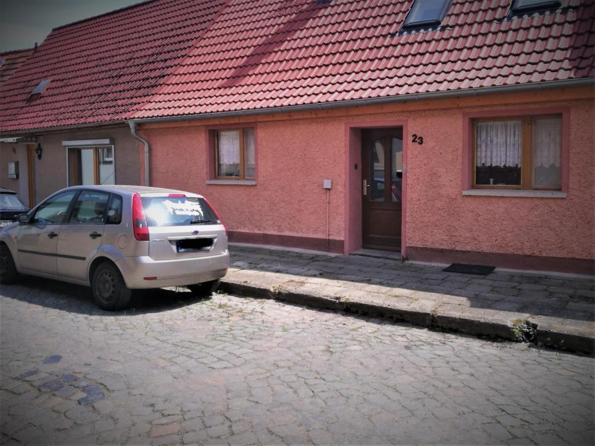 Familienfreundliches Ferienhaus Mit 3 Schlafzimmern Oldisleben Ngoại thất bức ảnh