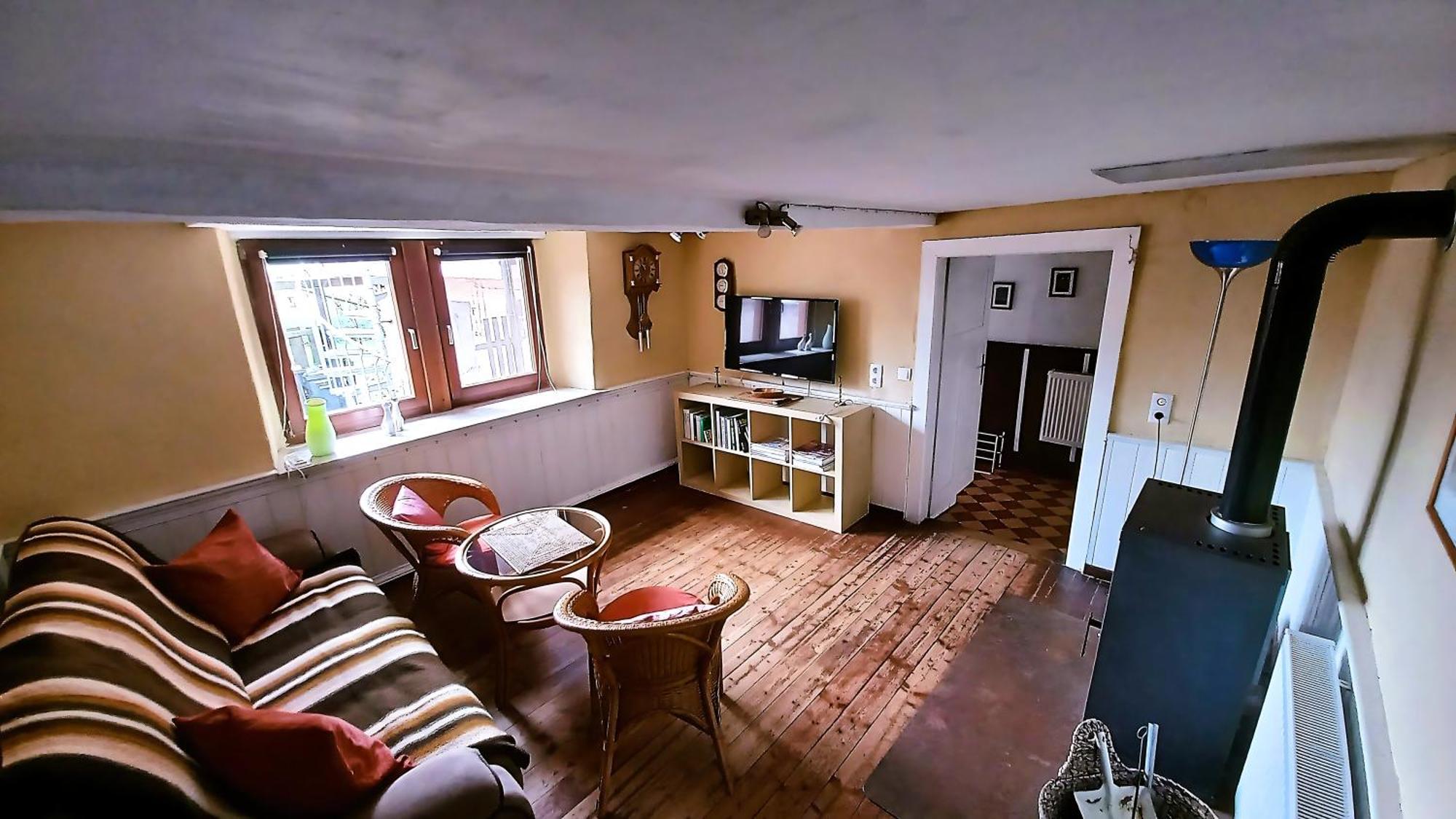 Familienfreundliches Ferienhaus Mit 3 Schlafzimmern Oldisleben Ngoại thất bức ảnh