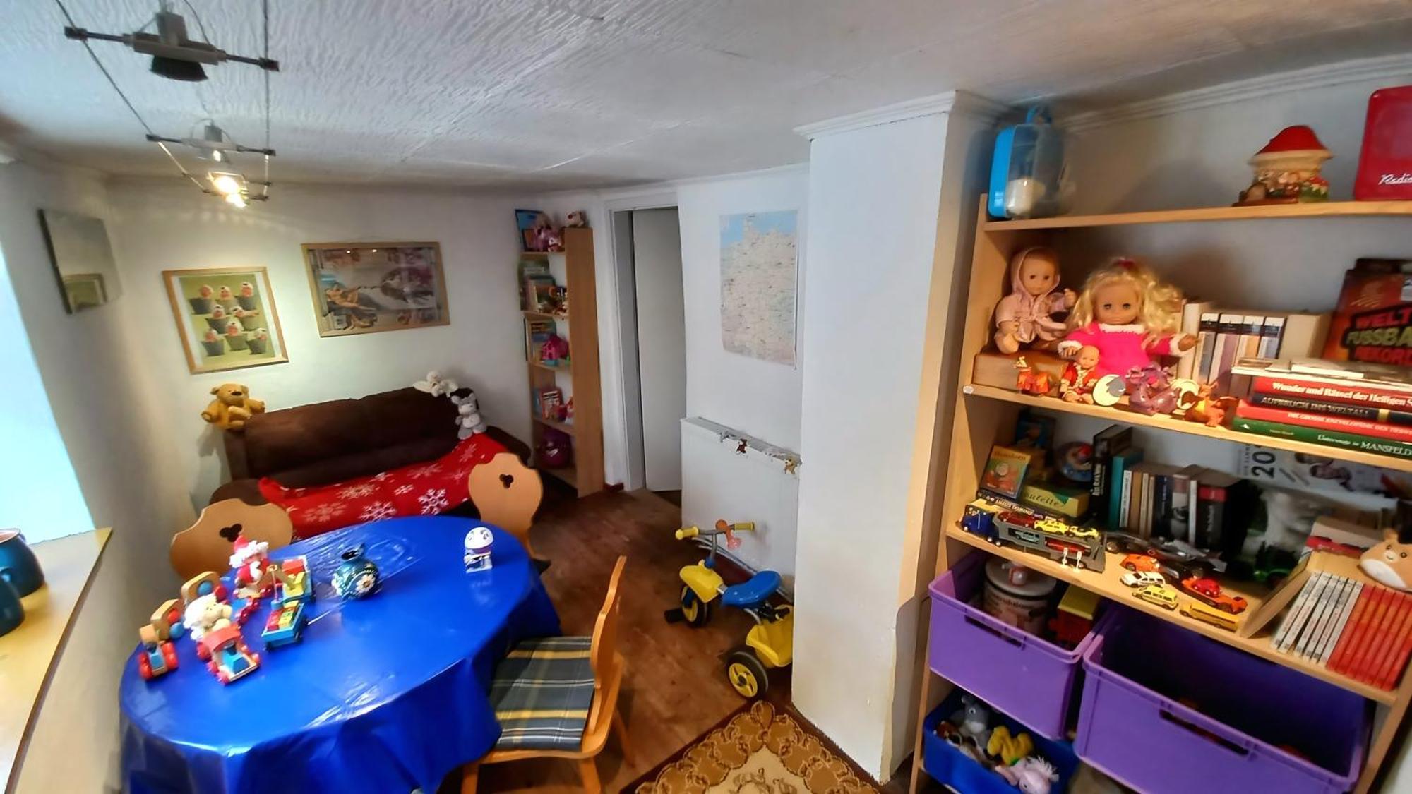 Familienfreundliches Ferienhaus Mit 3 Schlafzimmern Oldisleben Ngoại thất bức ảnh